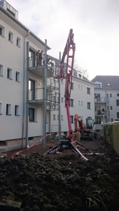 Arbeitsbühne mieten Saarbrücken,Gabelstapler mieten Raupenarbeitsbühne, Geländearbeitsbühne, Vermietung von Arbeitsbühnen Baumschnitt, Baumfällung Mietpark Mandelbachtal, St. Ingbert, Völklingen, Saarloius, Zweibrücken, Blieskastel,Gersheim,Kleinblittersdorf,